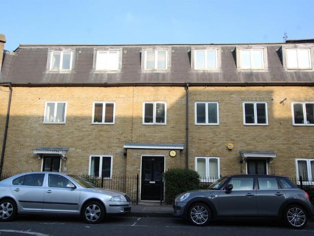 Flat for rent in Ratcliffe, Stepney