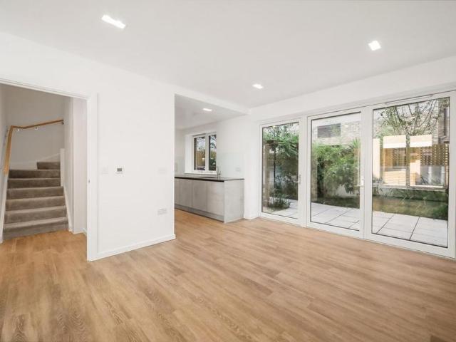 Apartment for rent in Royal Borough of Kensington and Chelsea, Greater London
