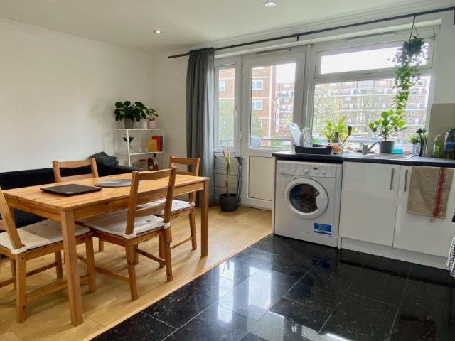 Flat for rent in Old Kent Road, Isle Of Man