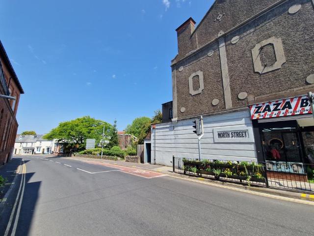 Flat for rent in Tonedale, Somerset