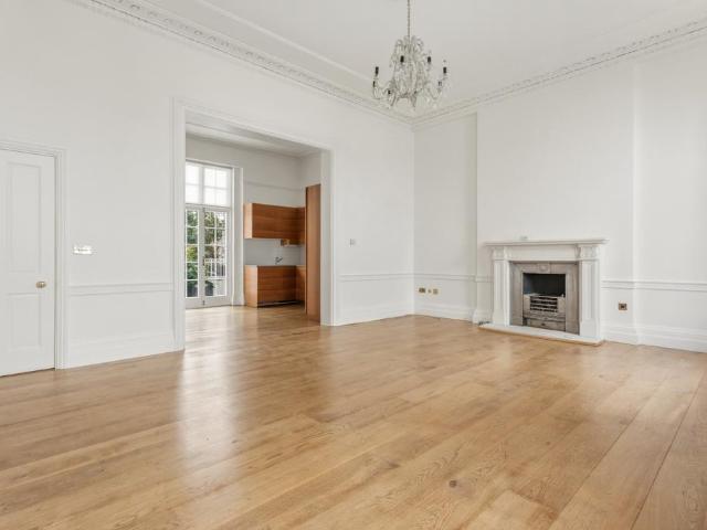 Flat for rent in Belgravia, Isle Of Man