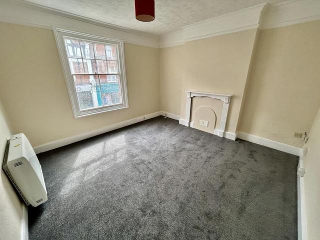 Apartment for rent in Walton, Eastbridge