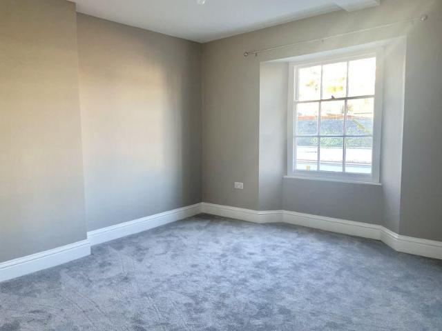 Apartment for rent in Strode, Devon