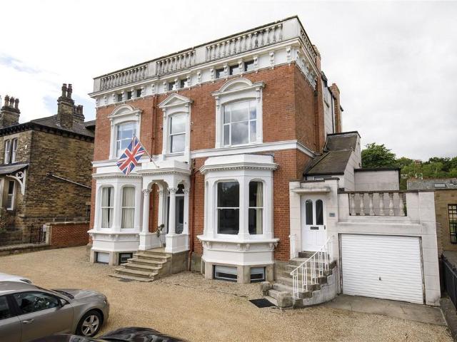 Flat for rent in Low Harrogate, Harrogate