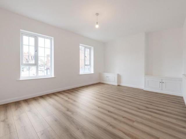 Apartment for rent in Dorridge, West Midlands