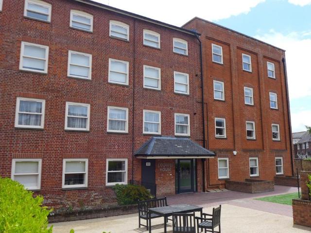 Flat for rent in Barton Stacey, Hampshire
