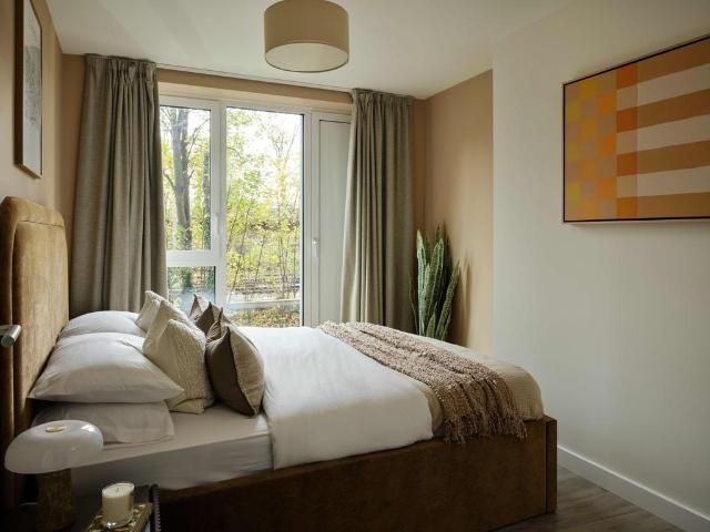 Flat for rent in Loxford, Greater London