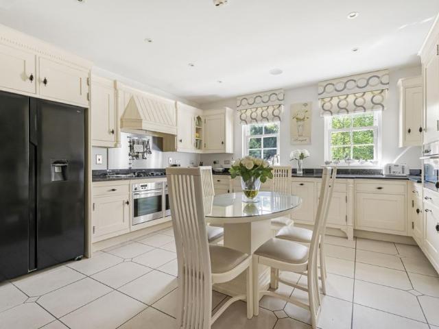 Flat for rent in Greater London
