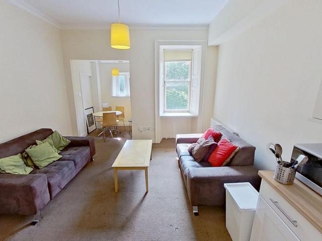 Apartment for rent in Southside, Scotland