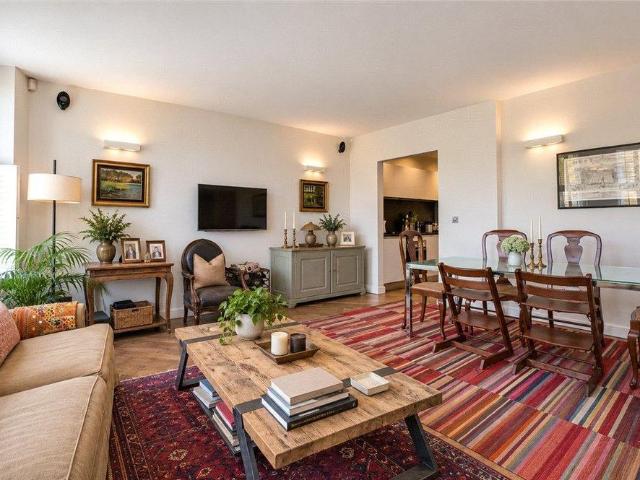 Apartment for rent in Royal Borough of Kensington and Chelsea, Greater London