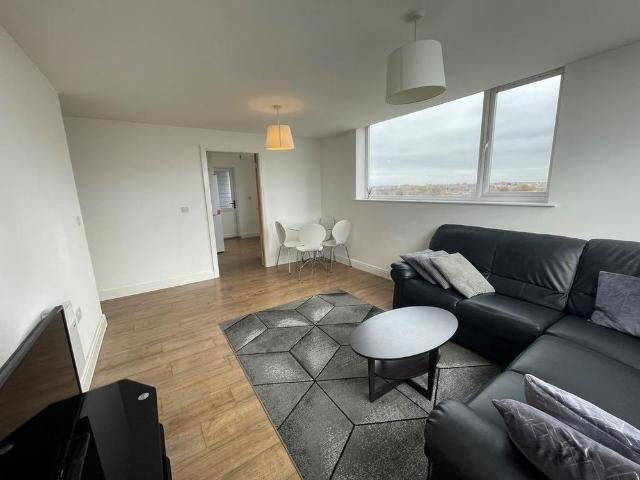 Apartment for rent in Calderstones