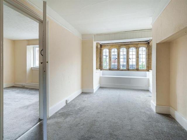 Apartment for rent in Chard Town, Chard