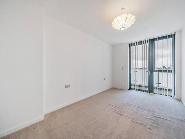 Apartment for rent in Rotherhithe, Greater London