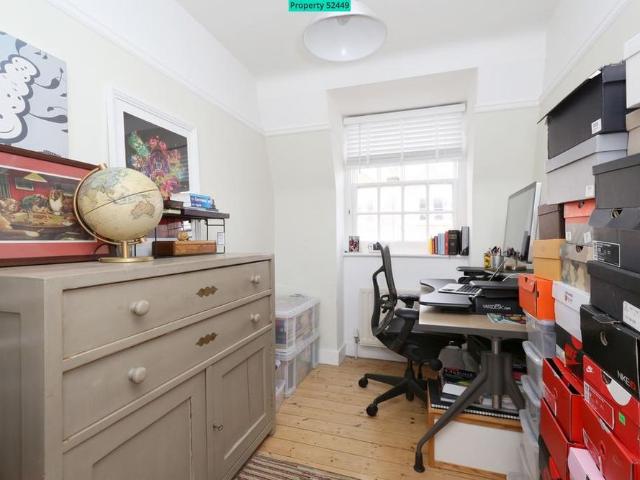 Apartment for rent in Muswell Hill, Isle Of Man