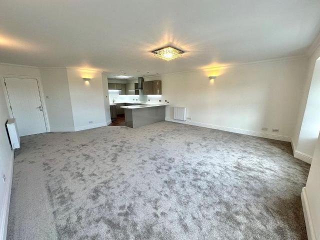 Apartment for rent in Livermead, Paignton