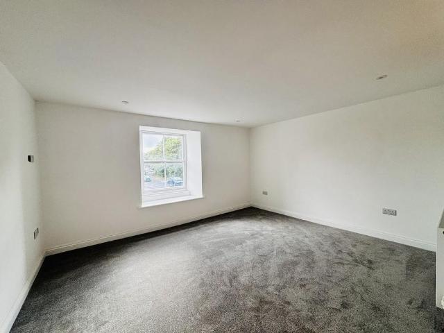 Apartment for rent in Talskiddy, St. Columb Major