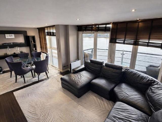 Apartment for rent in Oad Street, Kent