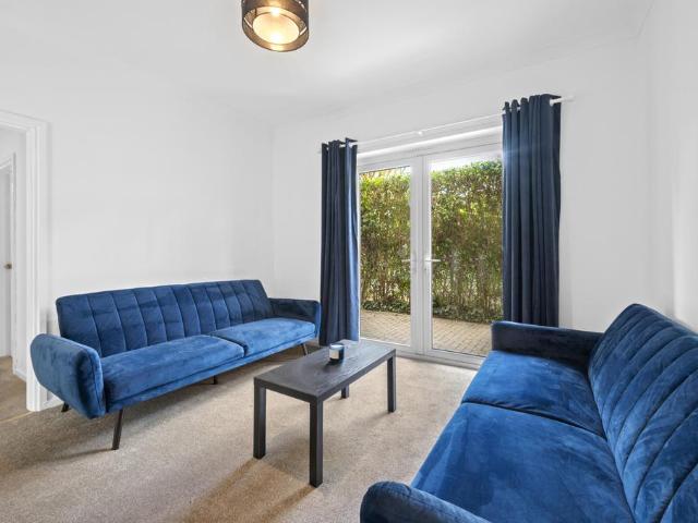 Flat for rent in London Borough of Merton, Greater London