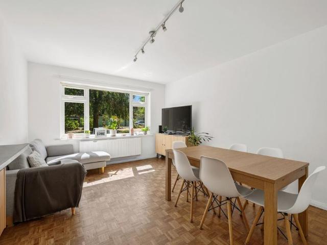 Apartment for rent in Surbiton, Greater London