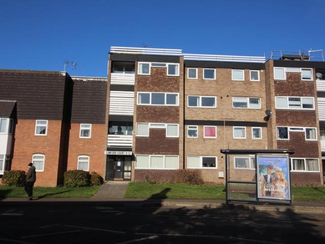 Flat for rent in Bedford
