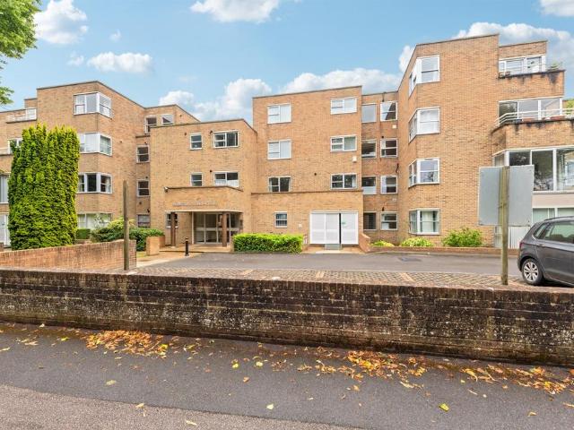 Flat for rent in The Slade, Oxfordshire