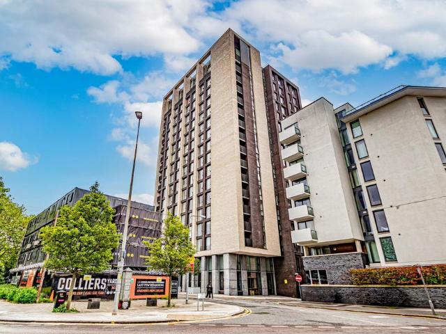 Flat for rent in Blackfriars, Salford
