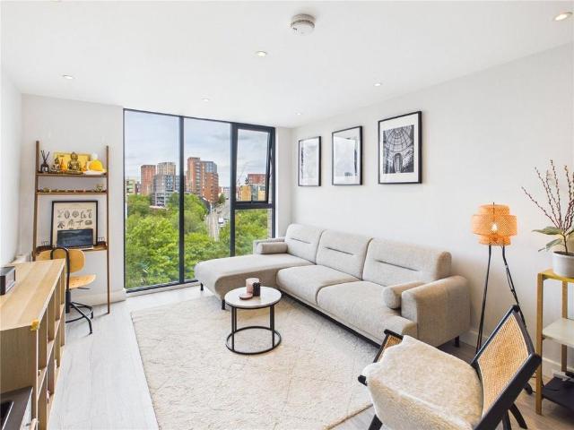 Apartment for rent in Ordsall, Salford