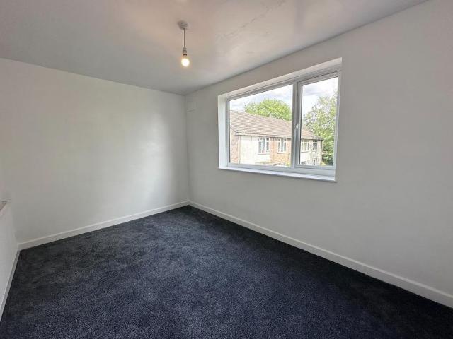 Apartment for rent in Sydenham, Green Close