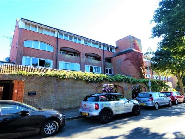 Flat for rent in Lynwood, Folkestone and Hythe