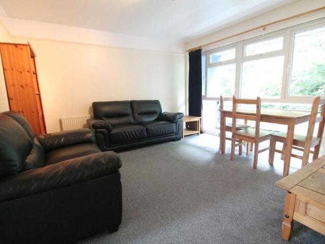 Apartment for rent in St. Mildred's, The Bridge