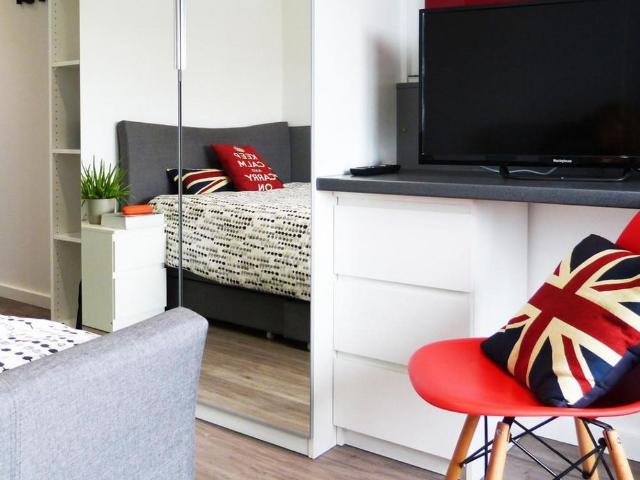 Apartment for rent in Pennycomequick, Plymouth