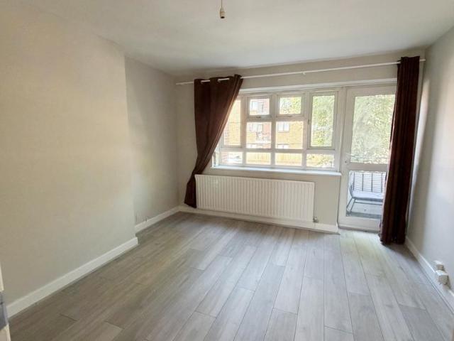 Flat for rent in Stoke Newington, Greater London