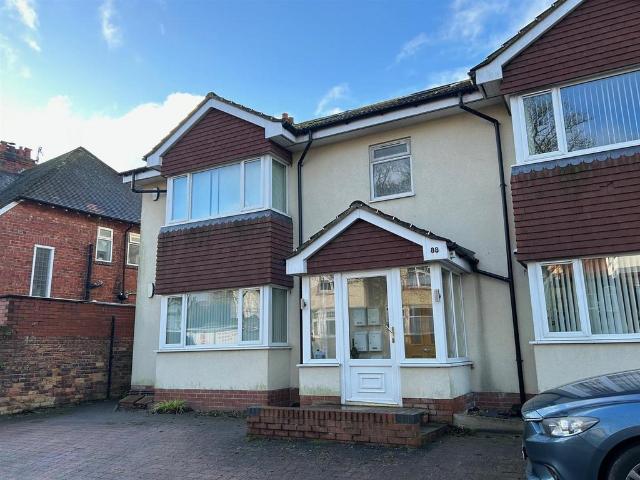 Flat for rent in Falsgrave, Kepwick