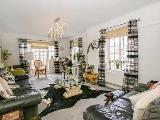 Apartment for rent in Boscombe, Bournemouth