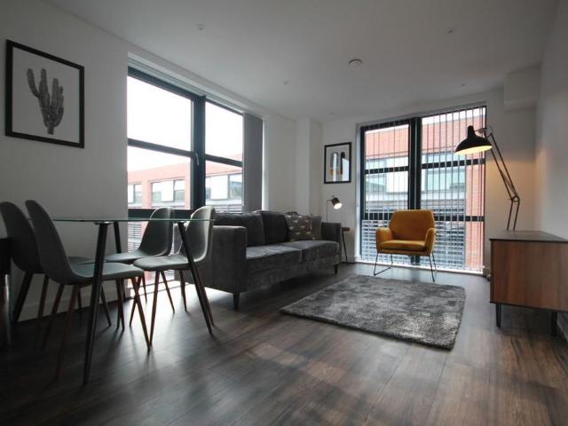 Apartment for rent in Park Central, Birmingham