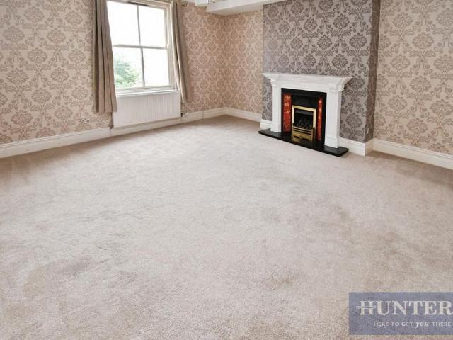 Apartment for rent in West End, Old Wharf