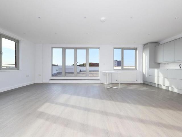 Apartment for rent in Lower Holloway, Greater London