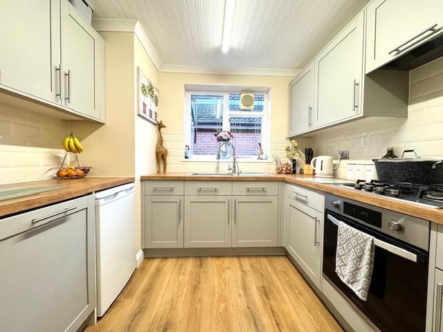 Flat for rent in Oughtibridge, Isle Of Man