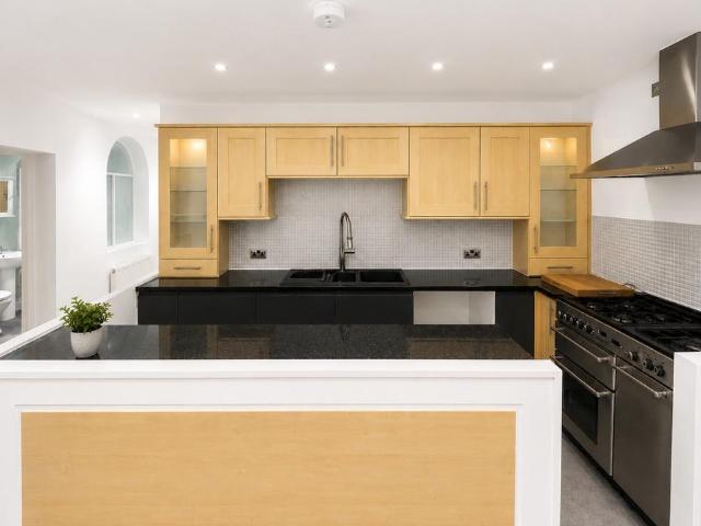 Flat for rent in Round Hill, Brighton & Hove