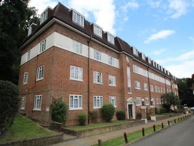Flat for rent in Greater London