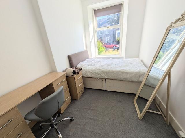 Apartment for rent in Ashgrove, Ballindoch