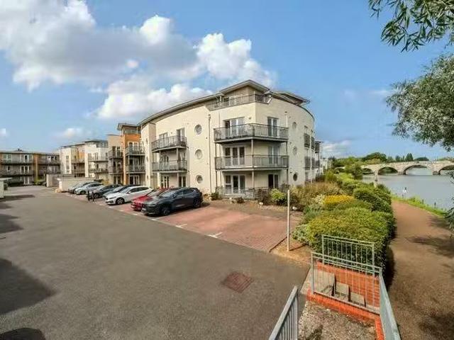Apartment for rent in Lyne