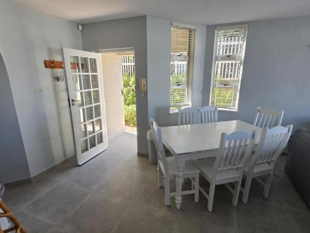 Apartment for rent in Princess Grant, Kwazulu-natal