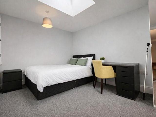 Apartment for rent in Abbey Park, Barton In Fabis