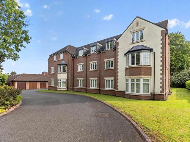 Apartment for rent in Four Oaks, West Midlands
