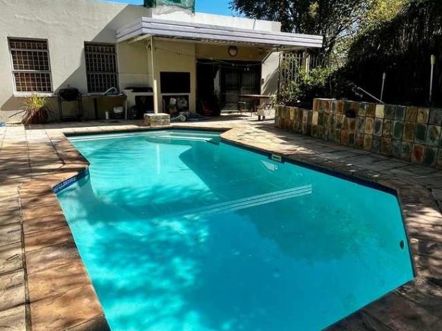 Apartment for rent in Waterkloof, Gauteng