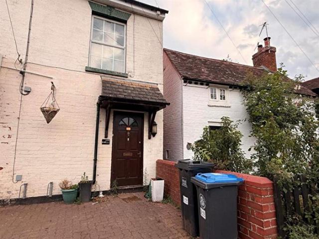 Apartment for rent in Tiddington, Alderminster