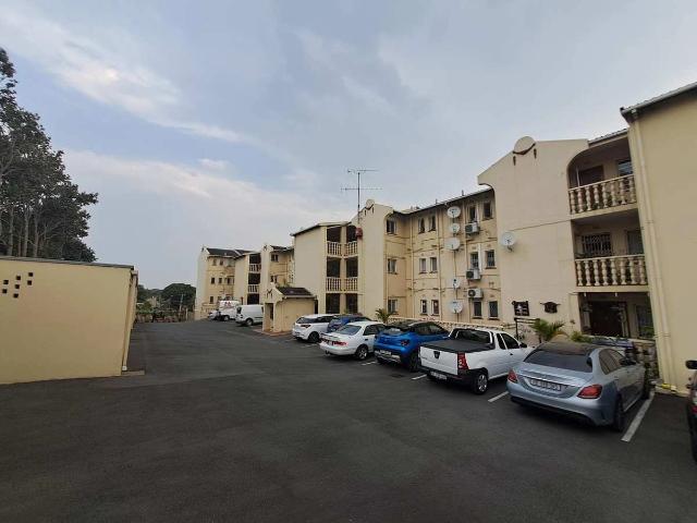 Apartment for rent in Queensburgh, Kwazulu-natal