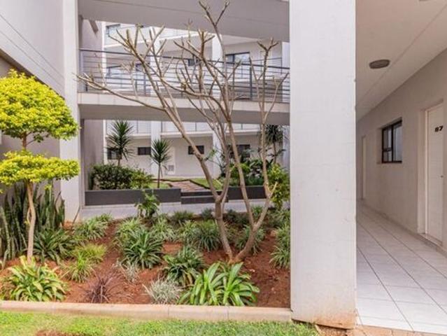 Apartment for rent in North & Sandton, Randburg