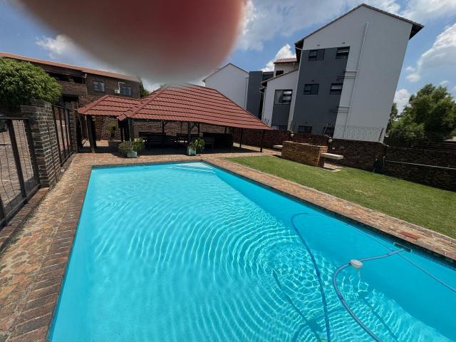 Apartment for rent in North & Sandton, Randburg